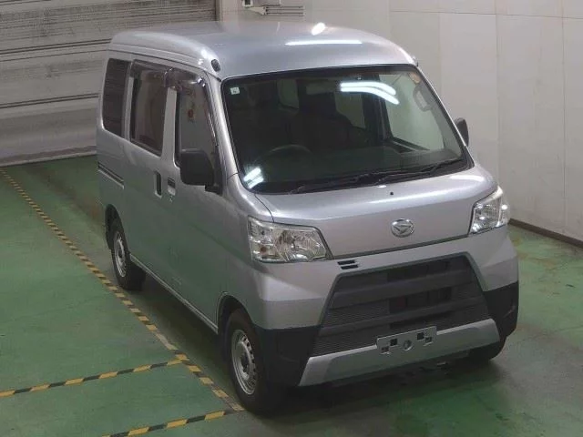 Daihatsu Hijet Cargo S331V 2018